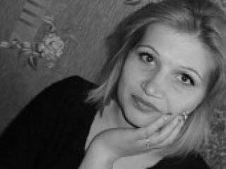 エロティックなビデオチャット eva2015