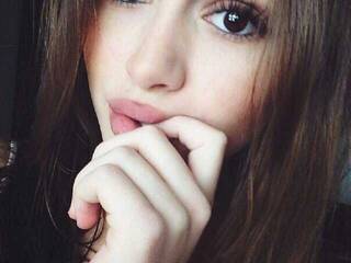 エロティックなビデオチャット EvaCute