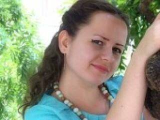 エロティックなビデオチャット evangela