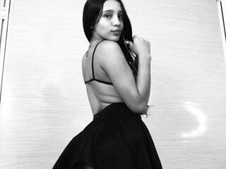 エロティックなビデオチャット Evangeline18