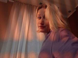 エロティックなビデオチャット EvaOlson