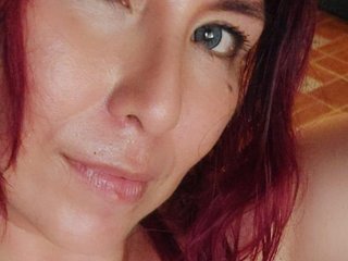 エロティックなビデオチャット Evelyn-mature19