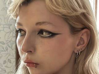 エロティックなビデオチャット EveSinsational