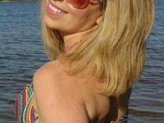 エロティックなビデオチャット extraflirt