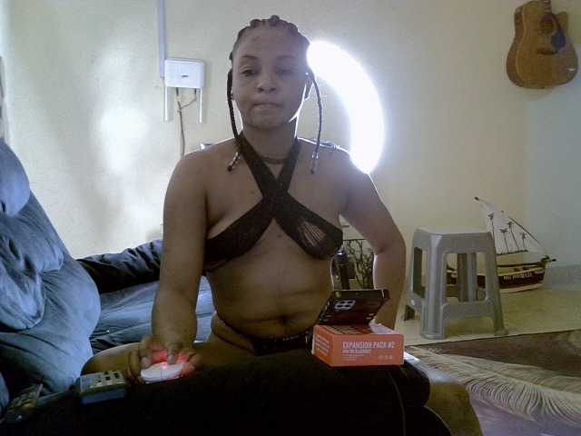 ブロードキャストスクリーンショット Faizzah-1