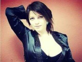 エロティックなビデオチャット fammelove