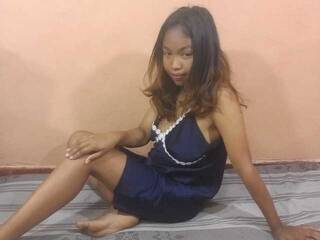 エロティックなビデオチャット Fanyhota