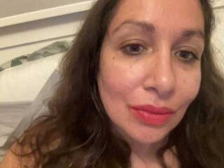 エロティックなビデオチャット FarahDay