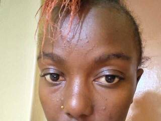 エロティックなビデオチャット FemiVibe