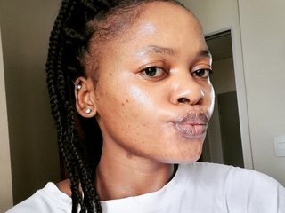 エロティックなビデオチャット FitBlair66