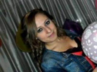 エロティックなビデオチャット flameq