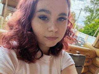 エロティックなビデオチャット Fleurdelysa