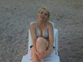 エロティックなビデオチャット flexxysexxy