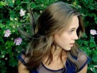 エロティックなビデオチャット fllowerlux