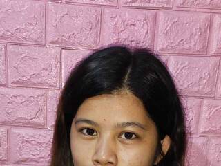 エロティックなビデオチャット FlowerOfAisha