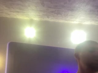 エロティックなビデオチャット Fox-81