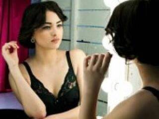 エロティックなビデオチャット foxsexyyy