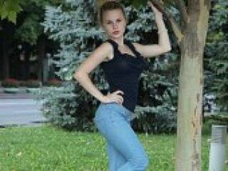 エロティックなビデオチャット francescasi