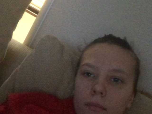 ブロードキャストスクリーンショット FranciscaLee