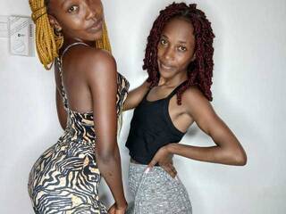 エロティックなビデオチャット freakydonna