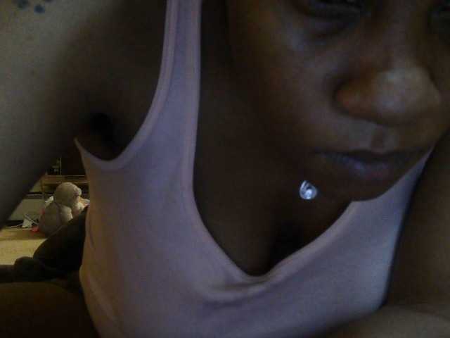 ブロードキャストスクリーンショット FreakyFeFe