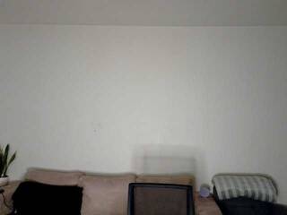 エロティックなビデオチャット FreckledTemptation