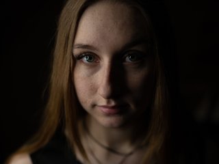 エロティックなビデオチャット Frecklesgirl