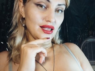 エロティックなビデオチャット Freya-Milf
