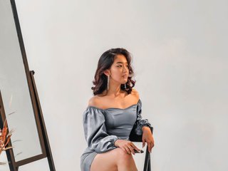 エロティックなビデオチャット FreyaRay