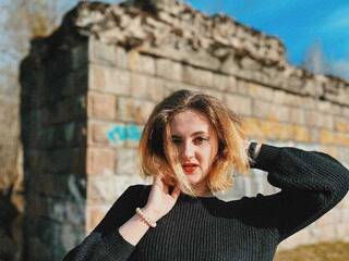 エロティックなビデオチャット princess___