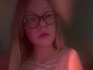 エロティックなビデオチャット fuckingoupsss