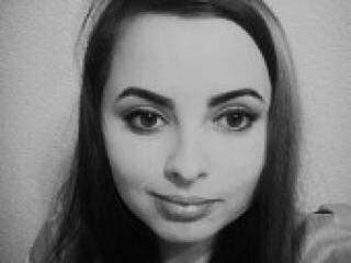 エロティックなビデオチャット gabriellla1