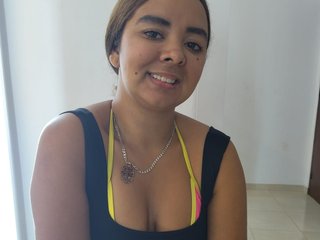 エロティックなビデオチャット GiannaDavi