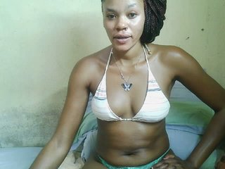 エロティックなビデオチャット Ginah3x