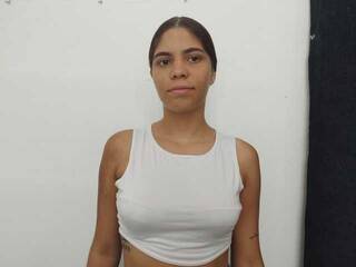 エロティックなビデオチャット Ginger-cute