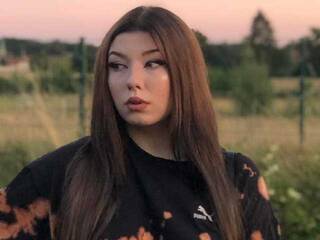 エロティックなビデオチャット GinnyHeart