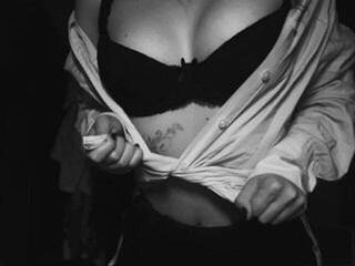 エロティックなビデオチャット girlbarbie