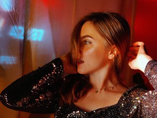 エロティックなビデオチャット girl-in-white