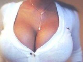 エロティックなビデオチャット glamurka