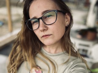 エロティックなビデオチャット glossybabe