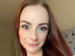 エロティックなビデオチャット GoddessBrigid