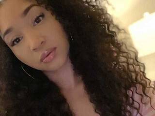 エロティックなビデオチャット GoddessK