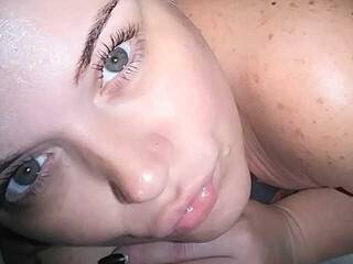 エロティックなビデオチャット GoddessSnow