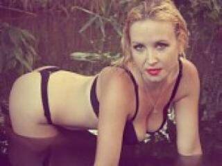 エロティックなビデオチャット goldengirl1