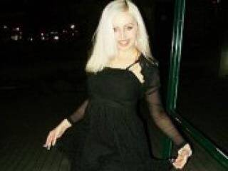 エロティックなビデオチャット gorkunelena