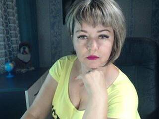 エロティックなビデオチャット GraceTiX