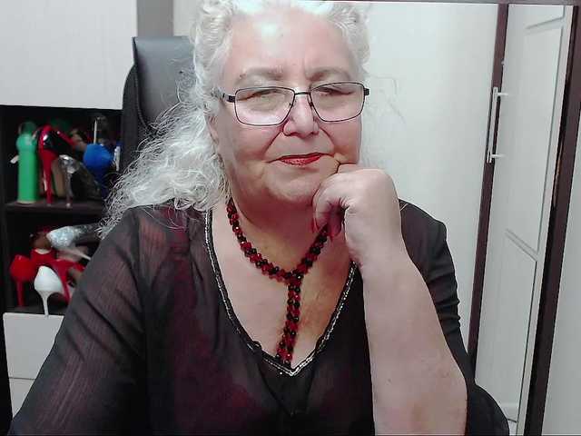 ブロードキャストスクリーンショット GrannyWants