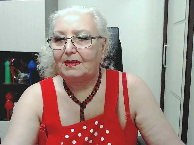 ブロードキャストスクリーンショット GrannyWants