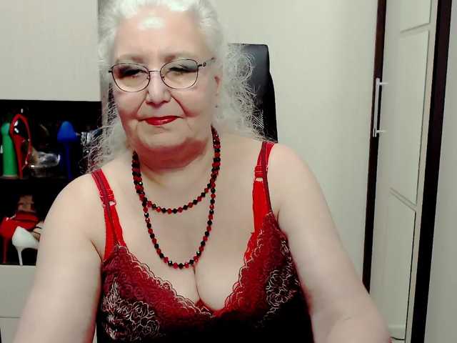 ブロードキャストスクリーンショット GrannyWants