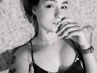 エロティックなビデオチャット GrettaLi